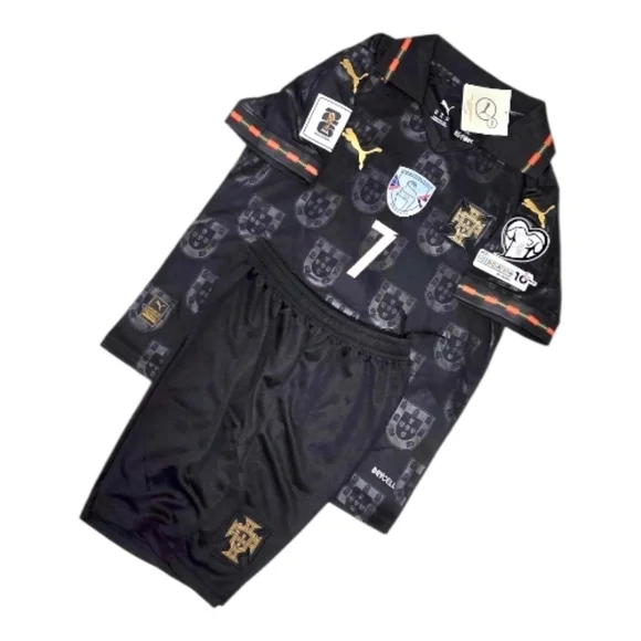 Portugal Cristiano Ronaldo set for Kids - Picture 4 of 5